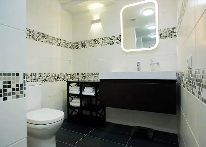 Cozy In Old דירה *