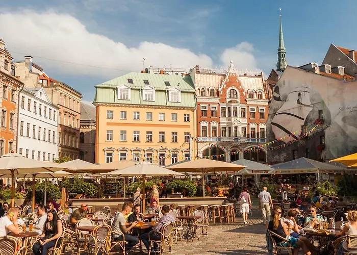 Cozy In Old דירה *