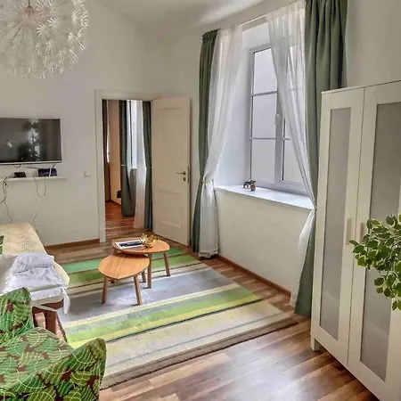 Cozy In Old Appartement